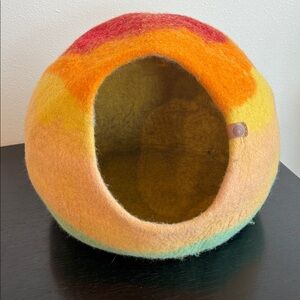 Meowfia Colorful Felted Cat Cave